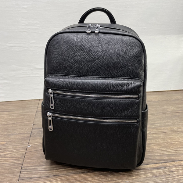 スーパーコピーブランドバッグ背面デザイン